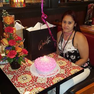 Meet your Posher, Danayra